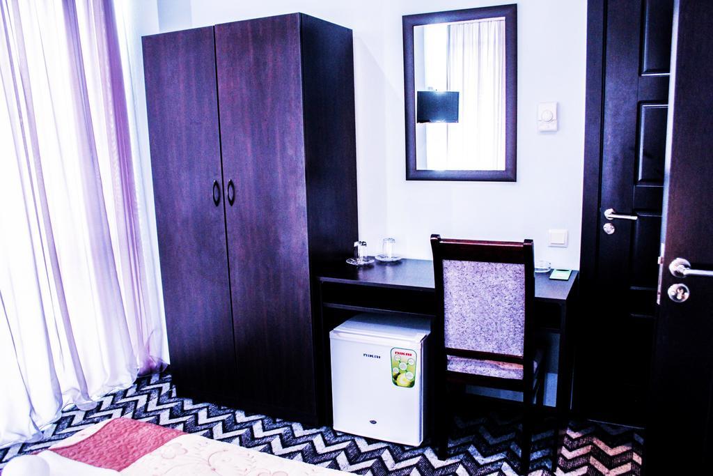 Royal Georgia Tbilisi Quarto foto